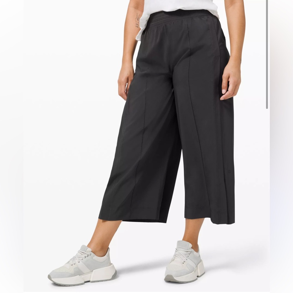 Lululemon Wonderer Cropped Pant